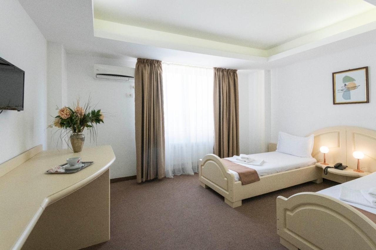 Hotel Randy Κονστάντζα Εξωτερικό φωτογραφία
