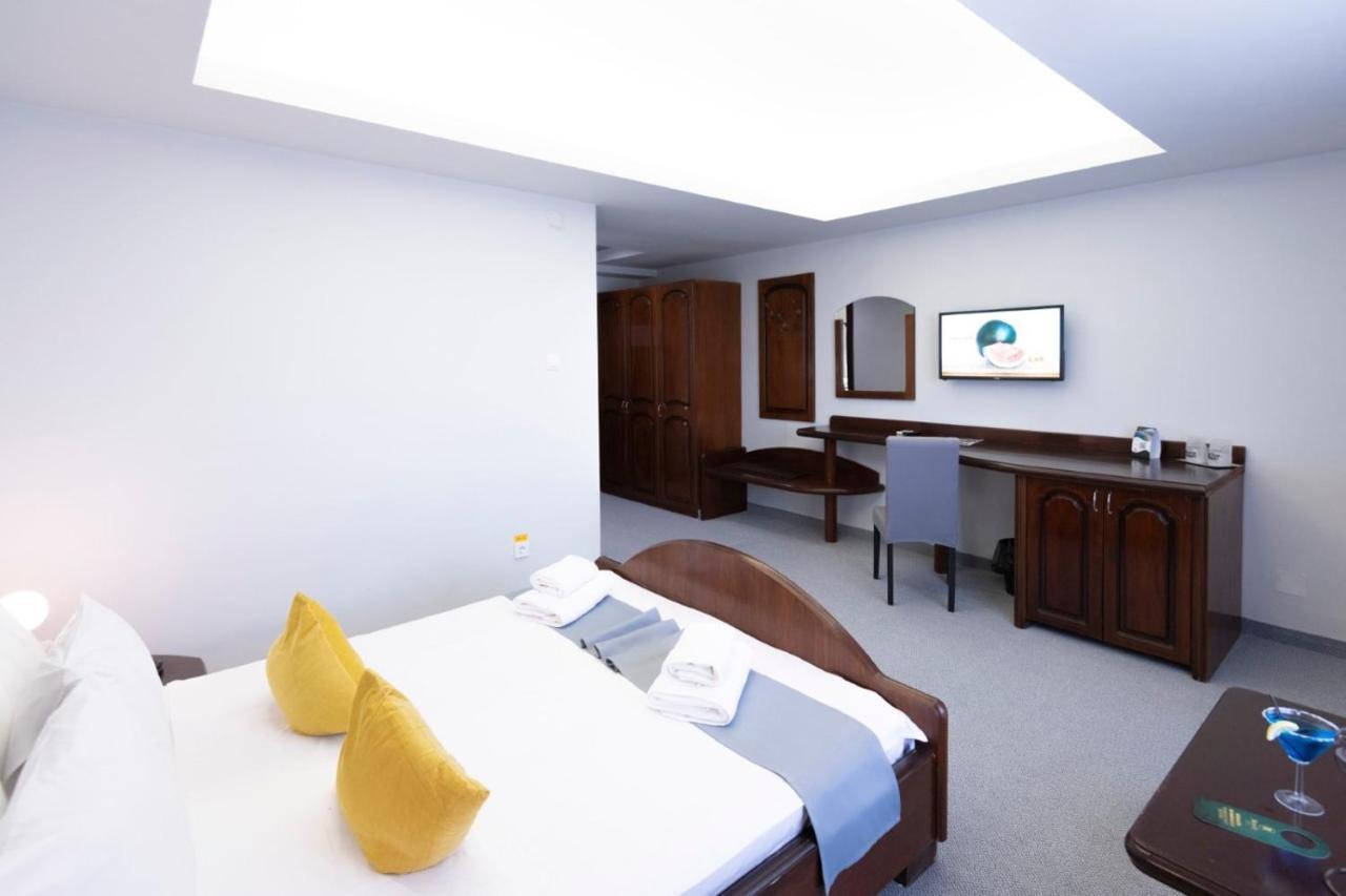 Hotel Randy Κονστάντζα Εξωτερικό φωτογραφία